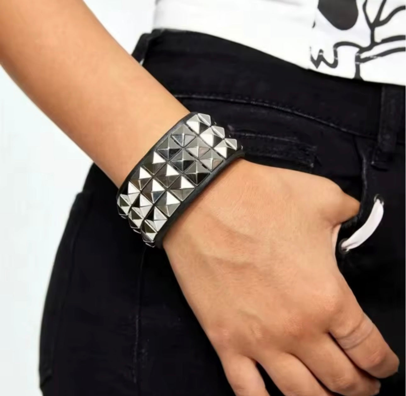 New Punk Nail Bracelet Rivets Casual Couple Bracelet Hip-Hop Gothic Party New Year's Christmas Valentine's Day Birthday Gifts